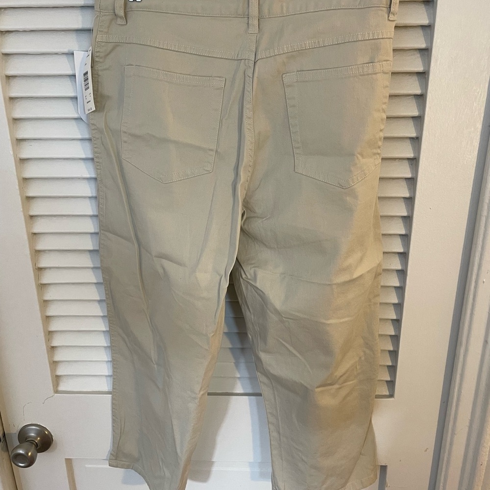 Women’s Beige Cropped Pants - Picture 2 of 4